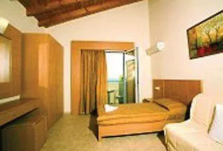 Kefalonia Garden Village Hotel